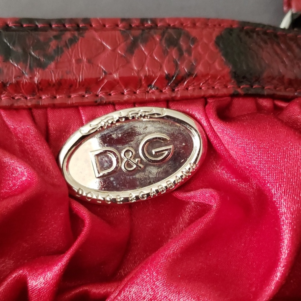 Purse - Picture 2 of 4